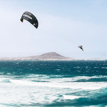 Core XR PRO 2 beim BigAir-Kitesurfen